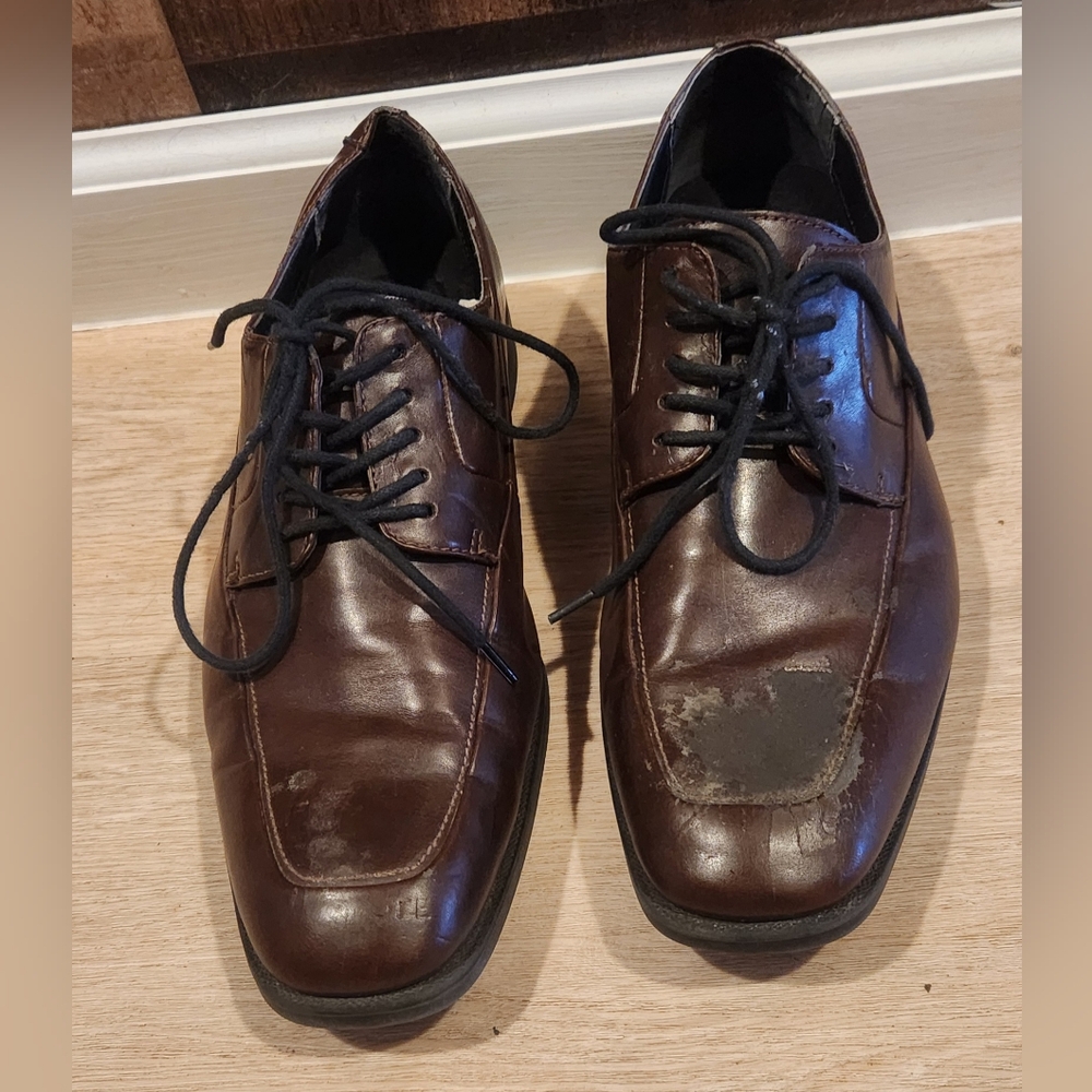 Dress Shoes. Elroy 8009315 L14 Calvin Klein. Size 9.5M